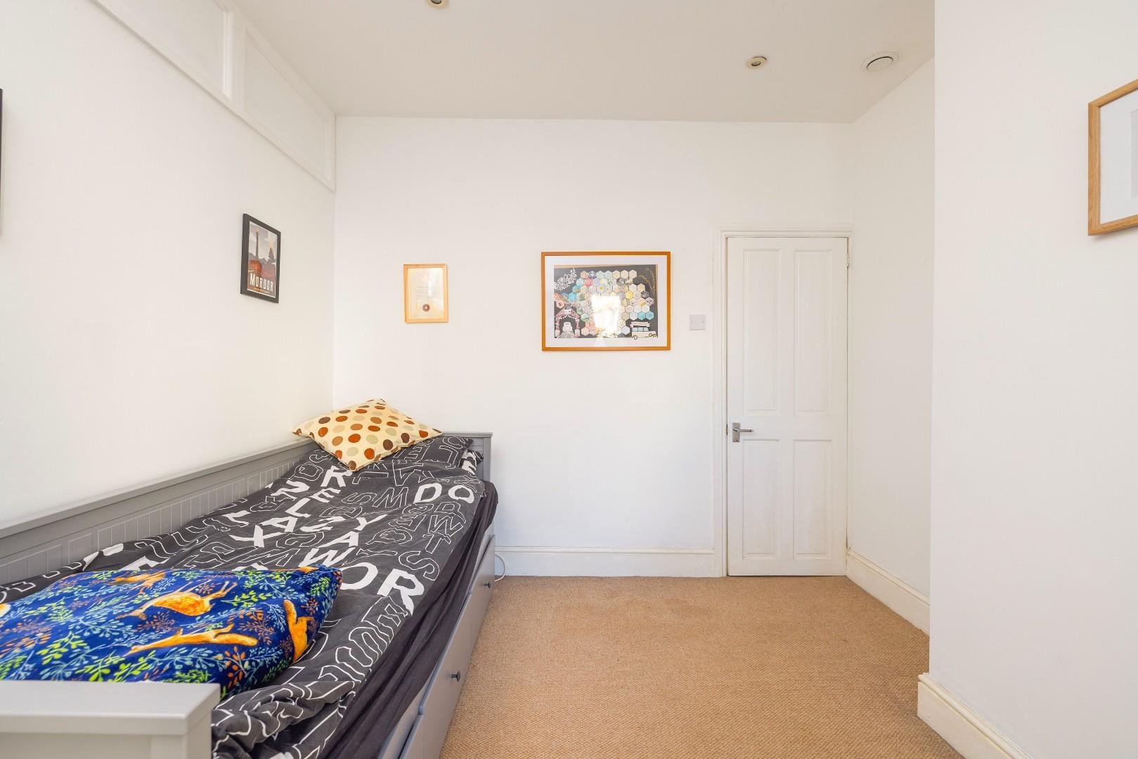 Ashgrove road bedminster 34331211 char9704