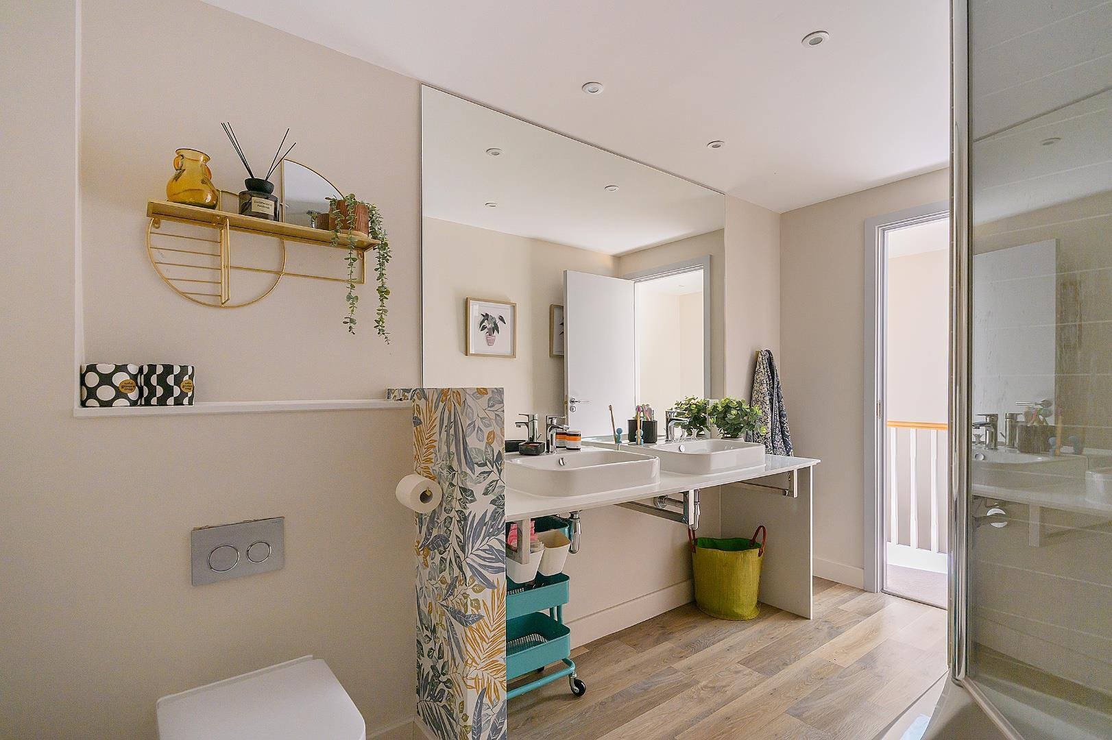 Lydstep terrace southville 34955973 0 l9 tsv bathroom a