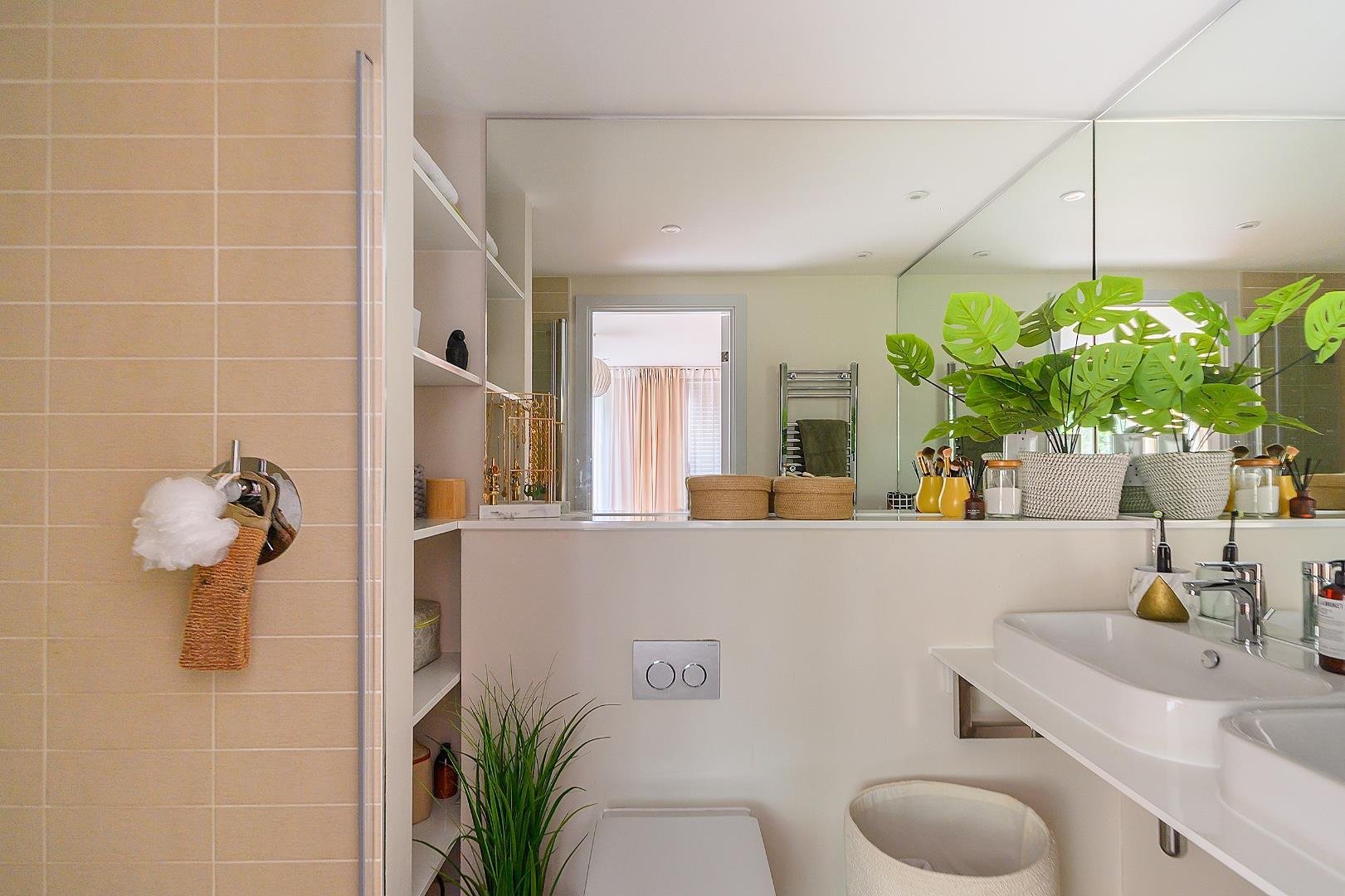 Lydstep terrace southville 34955973 0 l9 tsv ensuite b