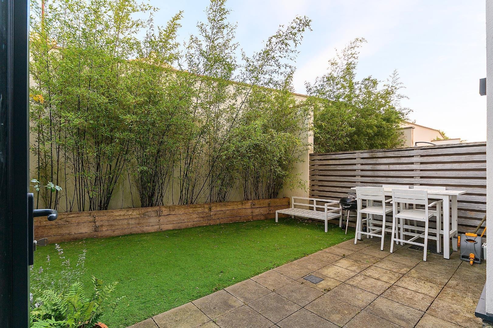 Lydstep terrace southville 34955973 0 l9 tsv external e