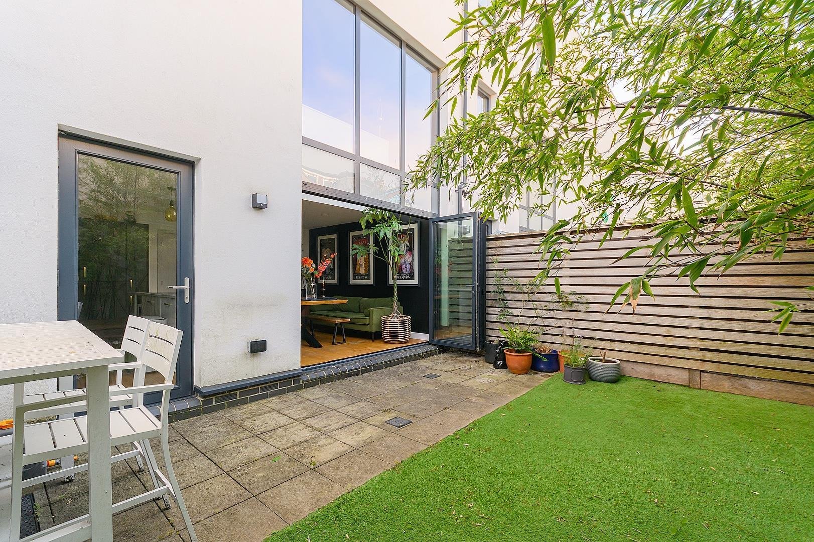 Lydstep terrace southville 34955973 0 l9 tsv external h
